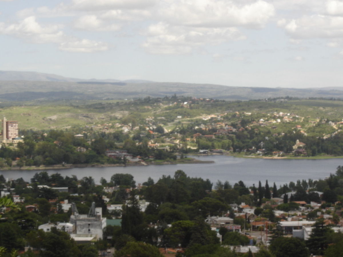 donde estan las paradas del fonobus a carlos paz