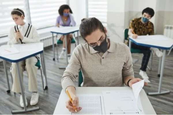 Exámenes universitarios: Cómo se llaman y tipos existentes 2 examenes universitarios como se llaman y tipos