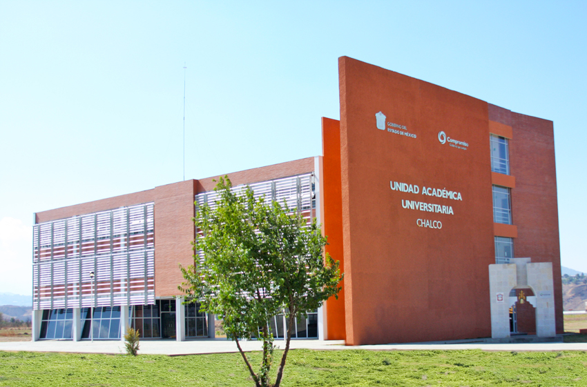 hay universidades publicas en chalco como unidad de estudios