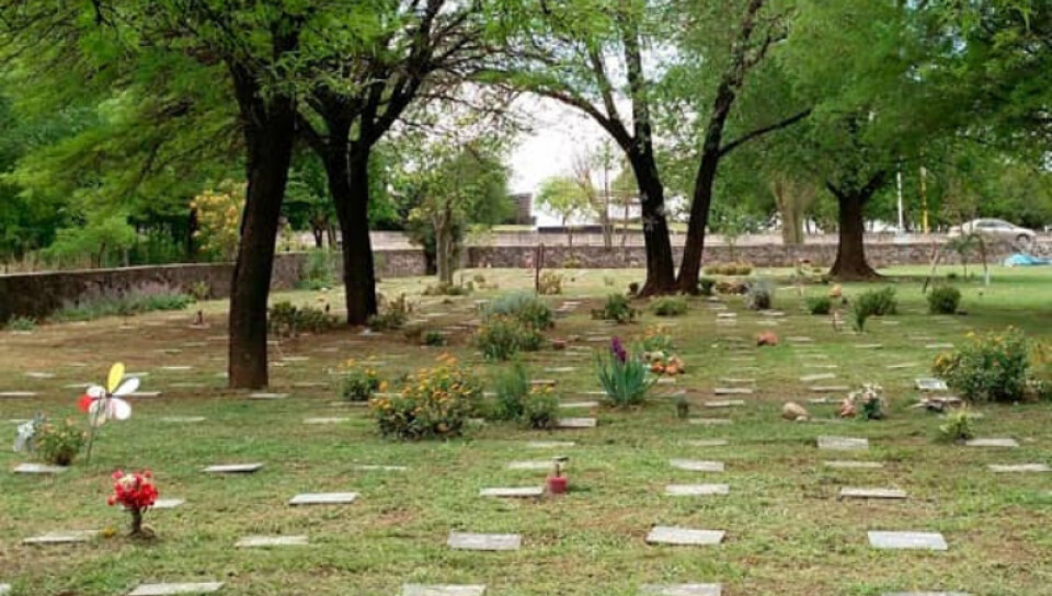 parque del amigo cementerio y servicios para mascotas