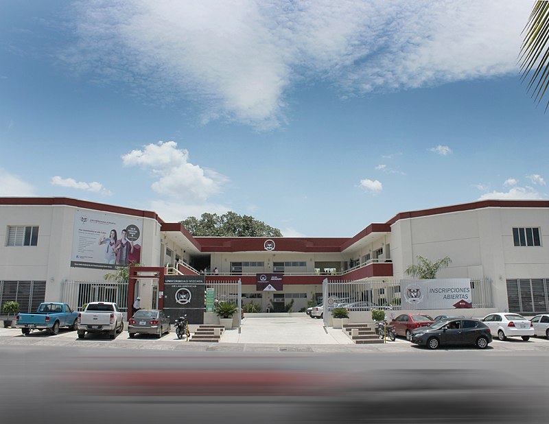 universidad vizcaya de las americas en colima